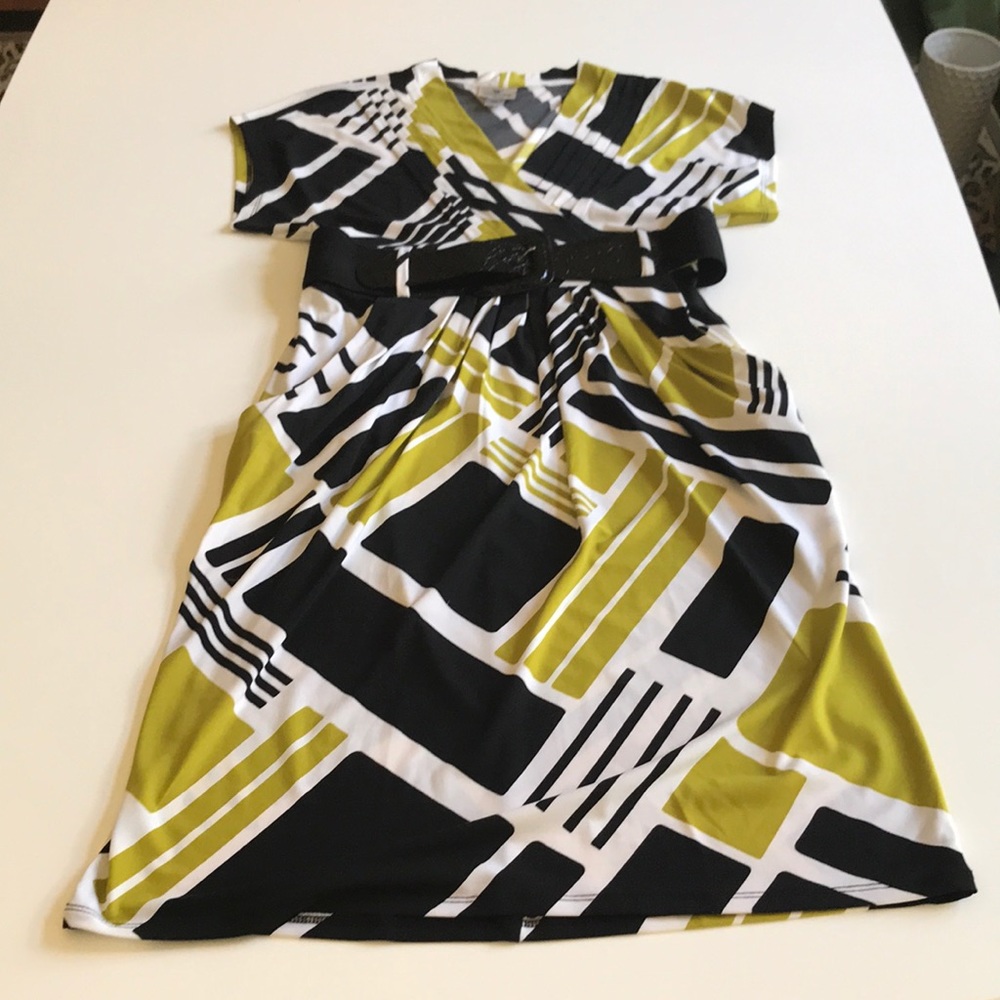 Green and black geometric dress with belt